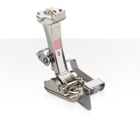 Piedino Bernina per punto invisibile # 5 b c d ea eb f 0084497300 Piedino Bernina per punto invisibile # 5 b c d ea eb f 0084497300