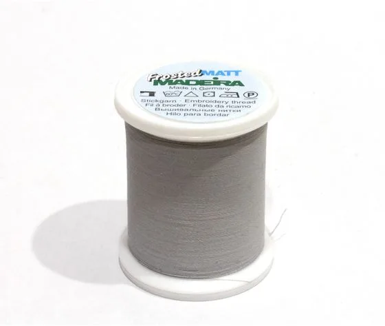 FILATO PER RICAMO A MACCHINA - FROSTED MATT - No. 40-9848-7811 MADEIRA-9848-7811 FILATO PER RICAMO A MACCHINA - FROSTED MATT - No. 40-9848-7811 MADEIRA-9848-7811