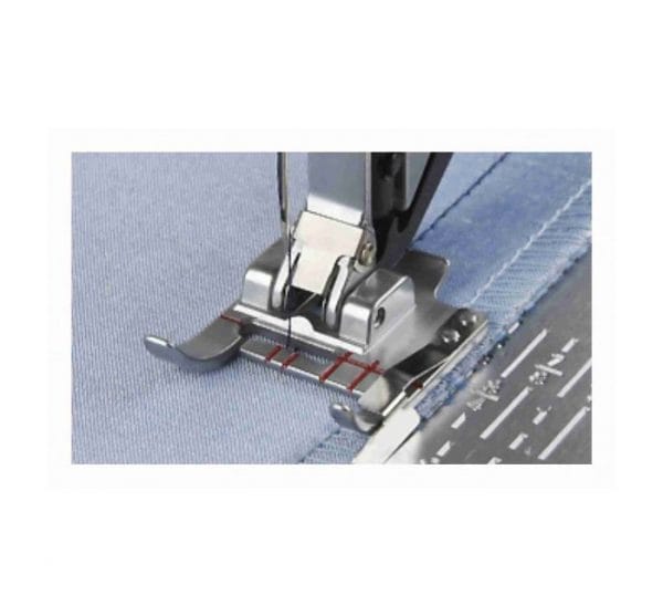 piedino-con-guida-per-cuciture-con-idt-pfaff-820772096 820772096