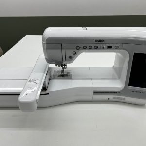 v5 con unità da ricamo