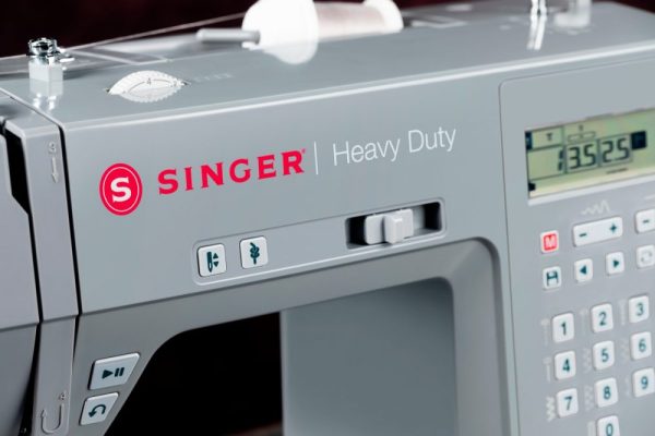Macchina per cucire Singer Heavy Duty HD6705
